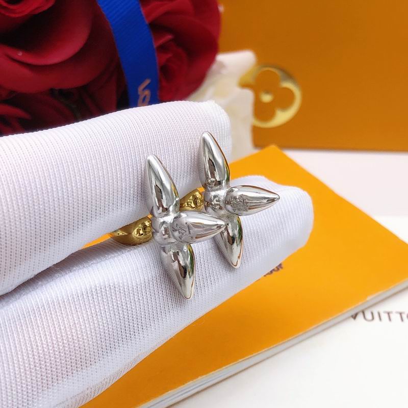 LV Earring 03lyr223 (4)
